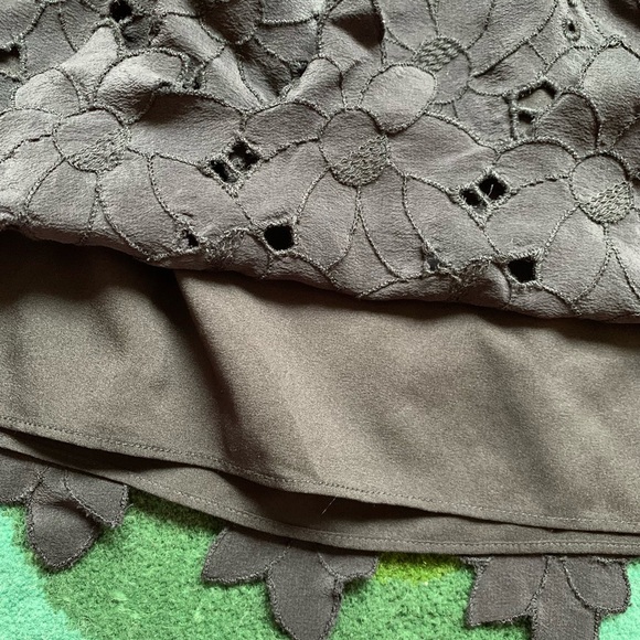 Club Monaco Floral Cutout Mini Skirt - Picture 4 of 8